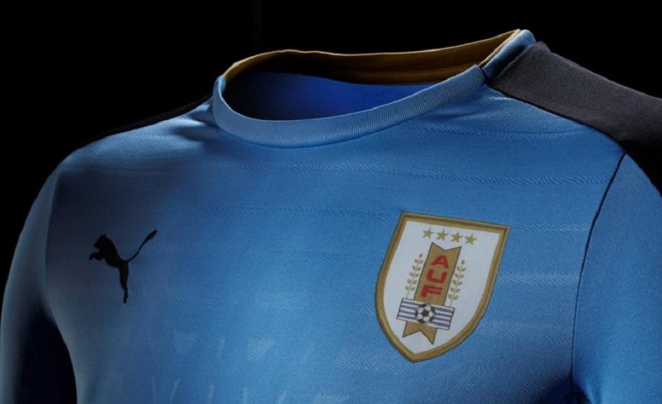 Los 5 souvenirs que no puedes dejar de llevarte de Uruguay Camisetas uruguayas